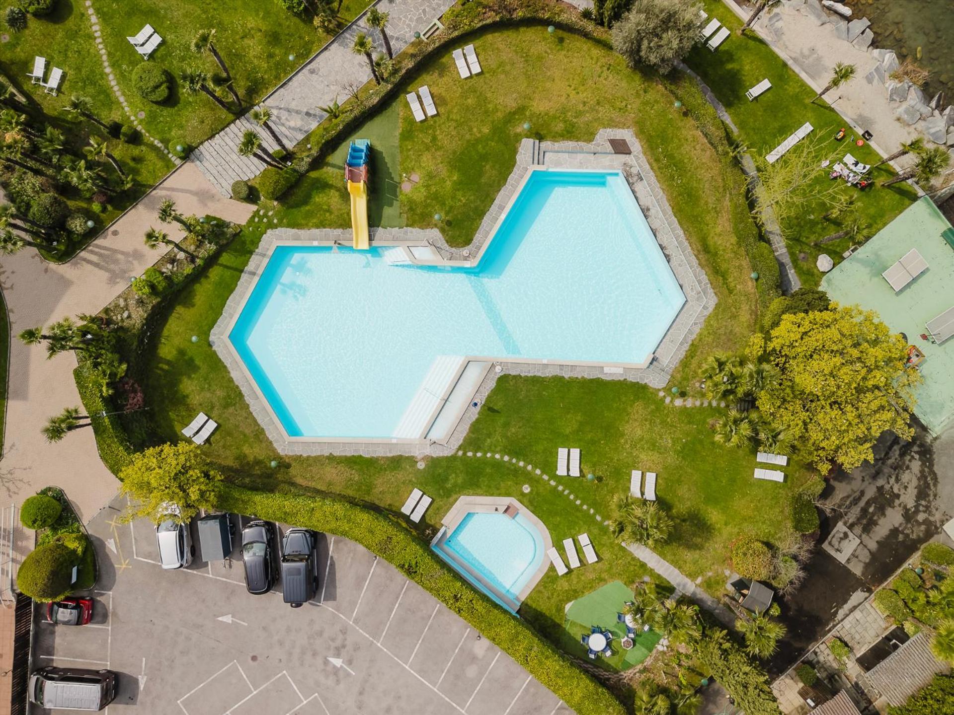 Luganersee, Pool, Strand, Parkplatz, Suite 204 Биссоне Экстерьер фото