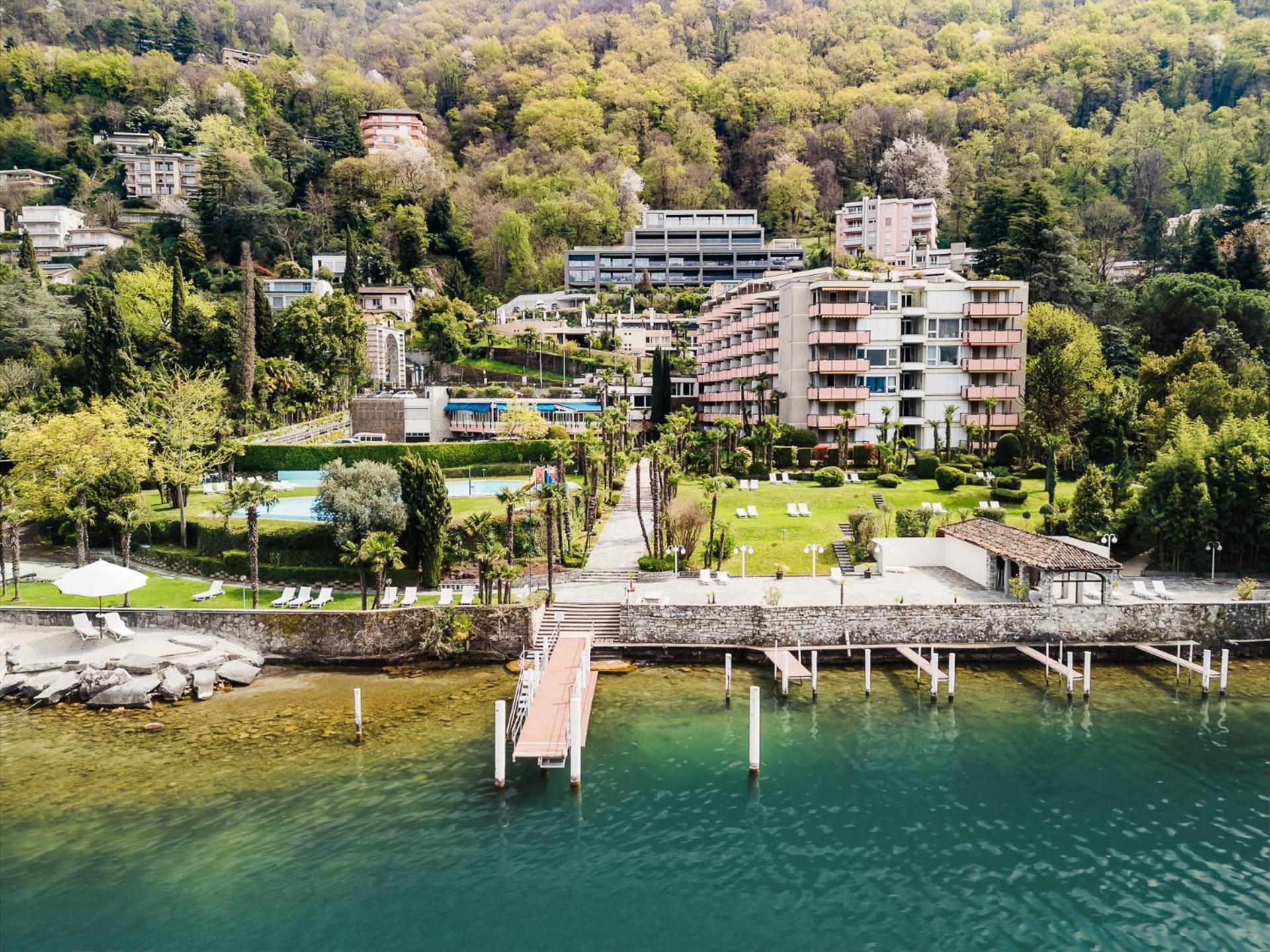 Luganersee, Pool, Strand, Parkplatz, Suite 204 Биссоне Экстерьер фото