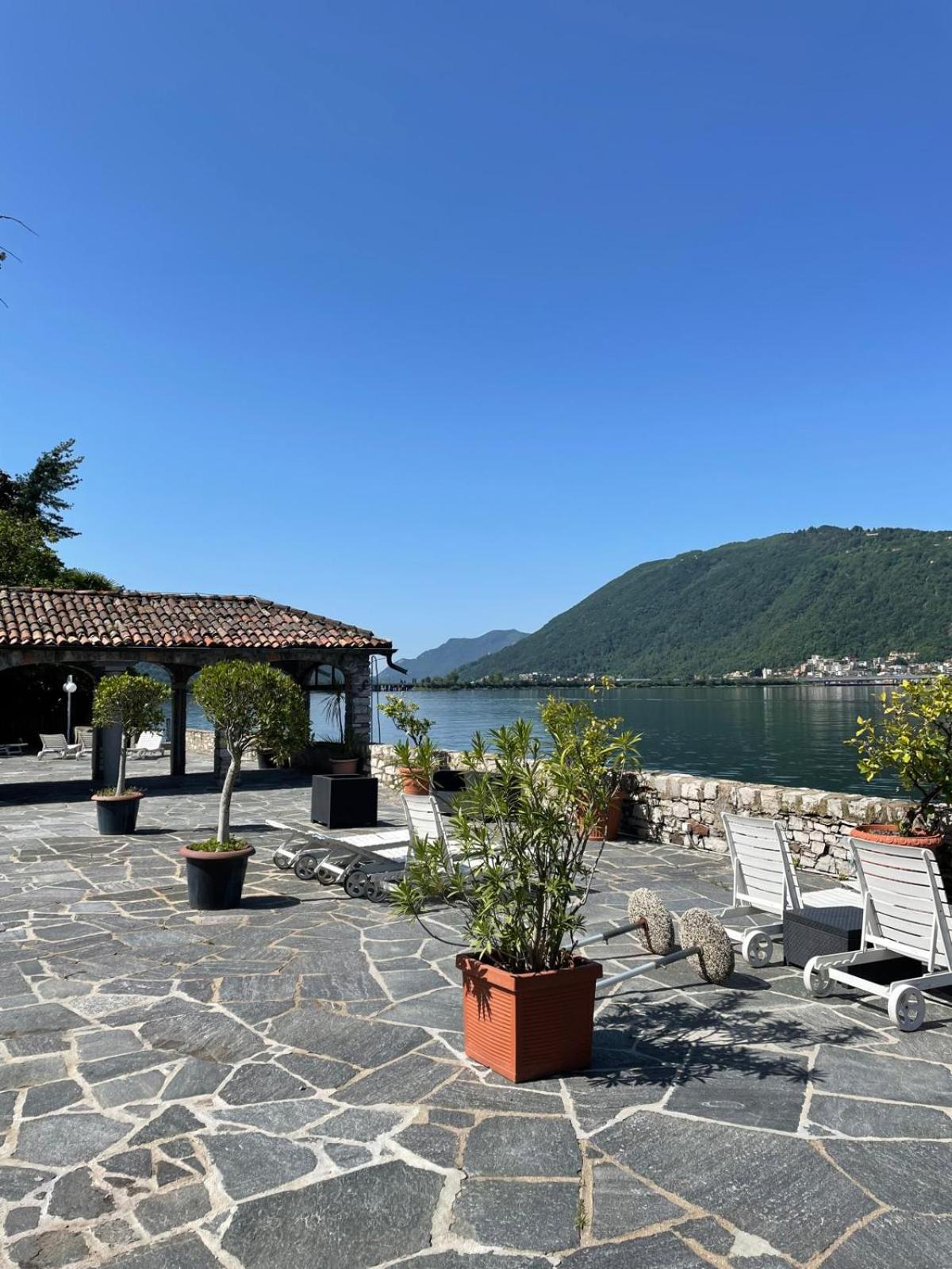 Luganersee, Pool, Strand, Parkplatz, Suite 204 Биссоне Экстерьер фото
